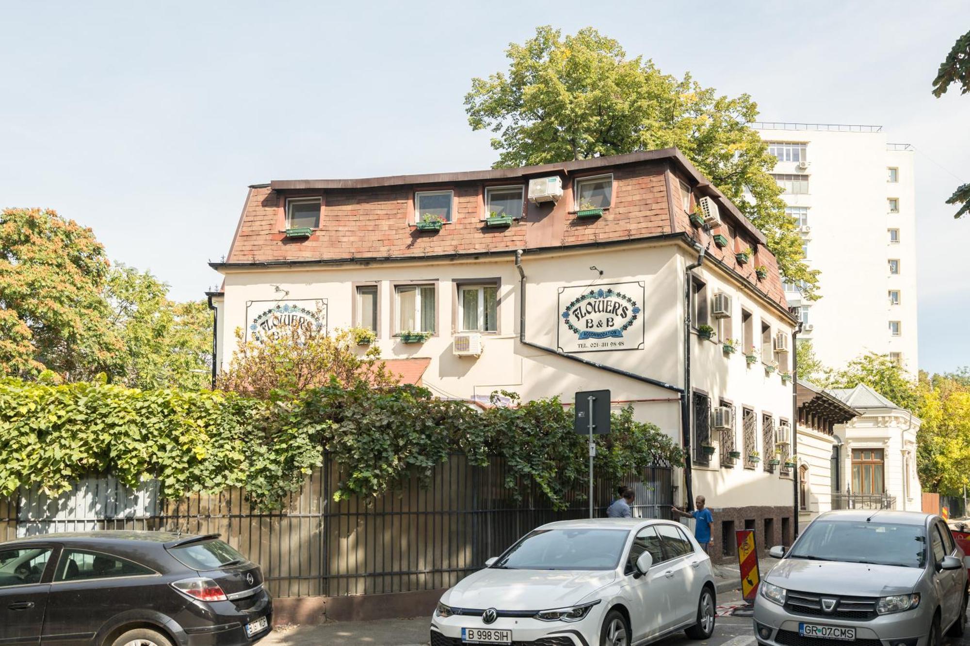 Flower'S Bucureşti Ngoại thất bức ảnh