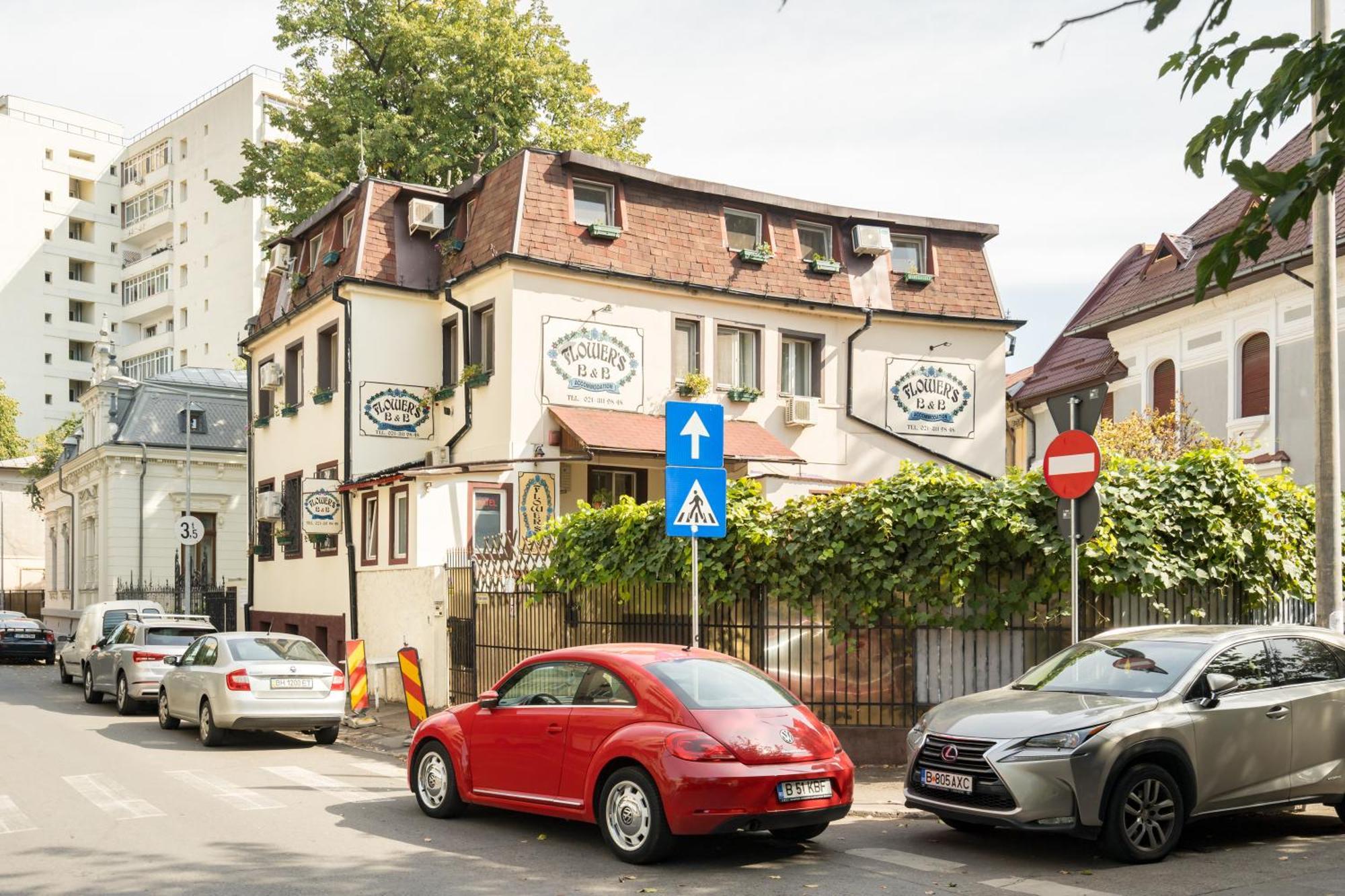 Flower'S Bucureşti Ngoại thất bức ảnh